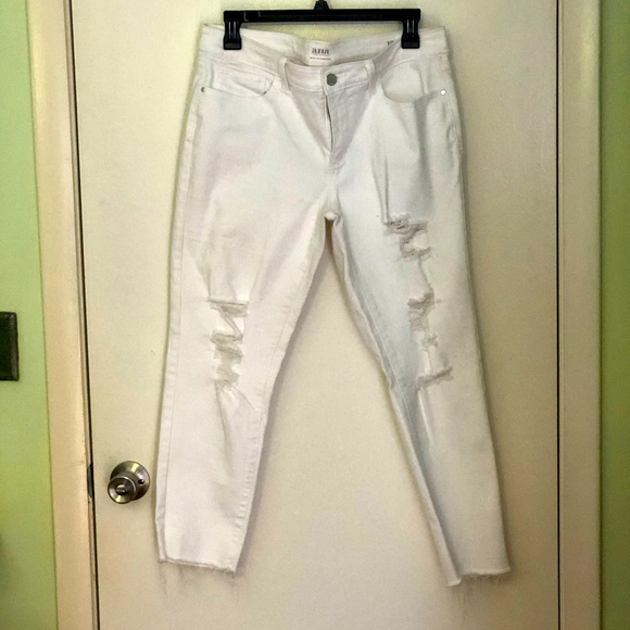 Distressed jeans - Picture 1 of 2